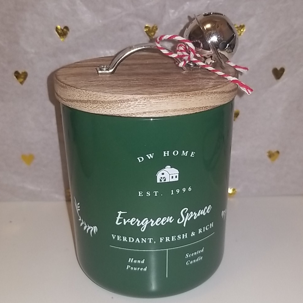 Brand new DW HOME Evergreen Spruce scented candle